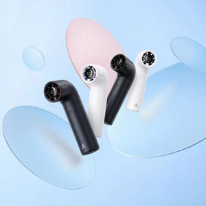 Four L-shaped Aecooly portable fans, two black and two white, are arranged diagonally against a soft blue and pink abstract background. Each fan displays '100'.