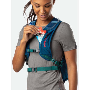 Nathan Unisex Crossover 15 Liter Hydration Pack - Black