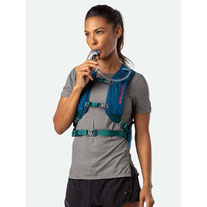 Nathan Unisex Crossover 15 Liter Hydration Pack - Black