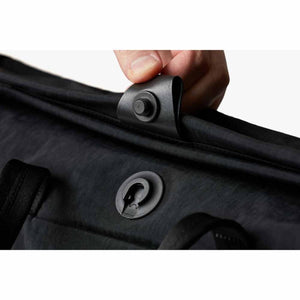 Bellroy 16" Tokyo Messenger Bag - Raven