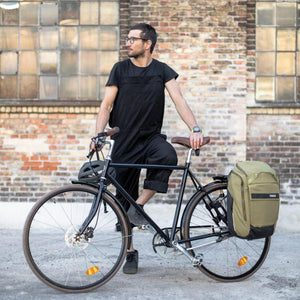 Thule Paramount Hybrid Pannier and 26L Backpack